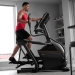 Elíptica com suspensão E50-XUR - Matrix Fitness